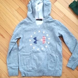Under armor sweat shirt